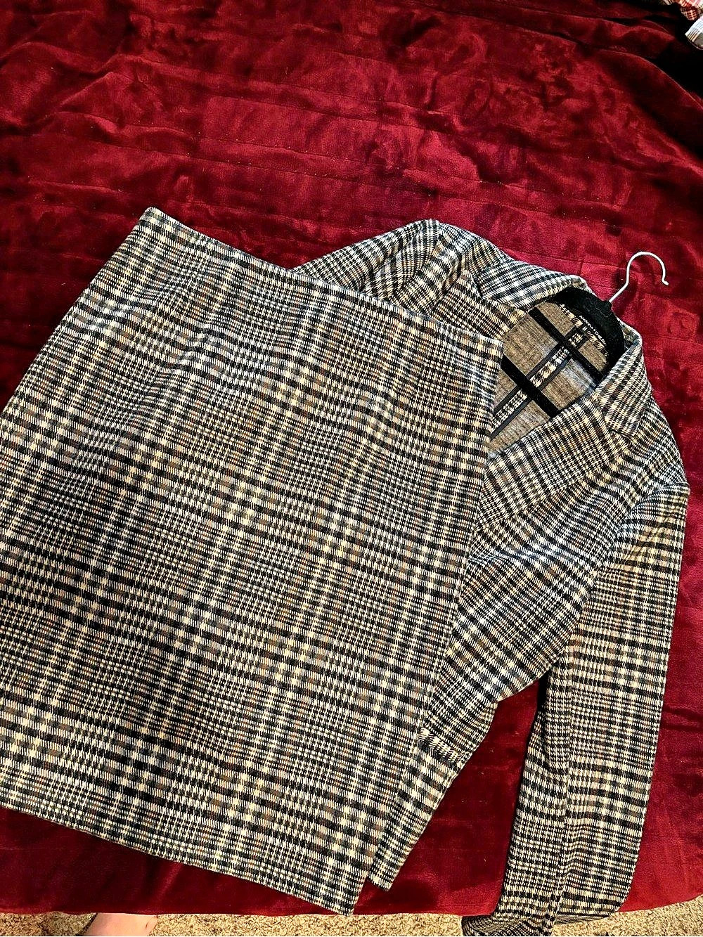 Amanda + Chelsea Plaid Notch Lapel Ponte Knit Blazer and Matching Skirt- Size M